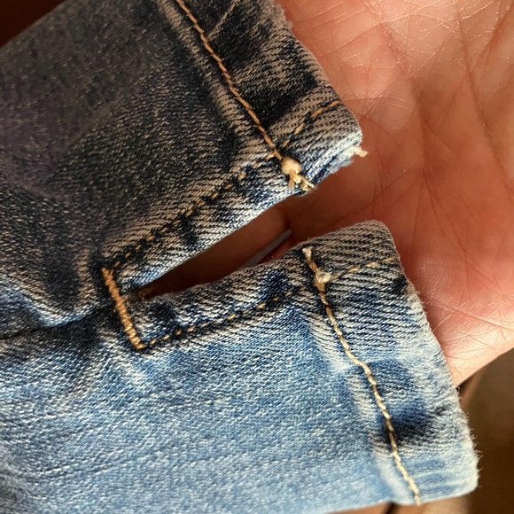 St. John's Bay Denim Capris-Medium Wash. Size 12. 5-pockets w/side slit at hem. - Picture 4 of 5